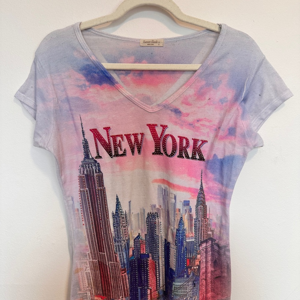 Purple and Gray Graphic Cap Sleeve Tee